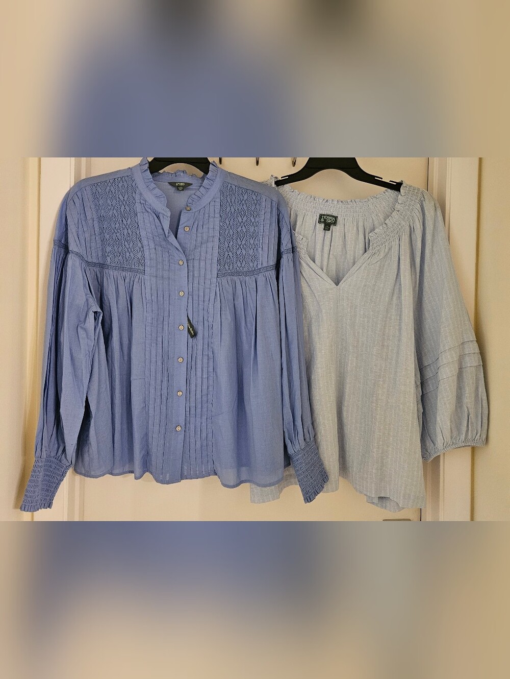 LOT 2 NWT Terra & Sky 2X Blue Boho Lace Inset Tunic & Whisper Stripe Blouse